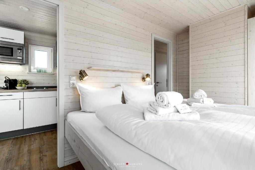 Hausboot Gluecksmomente Mit Dachterrasse In Schleswig Am Ostseefjord Schlei Екстер'єр фото